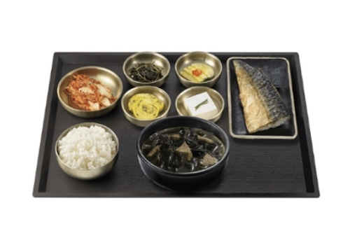 고등어구이미역국반상
