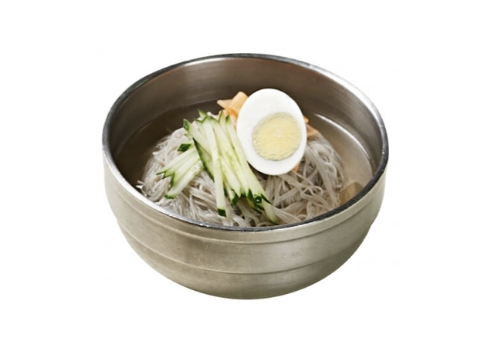 물냉면